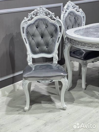 Столы и стулья новые