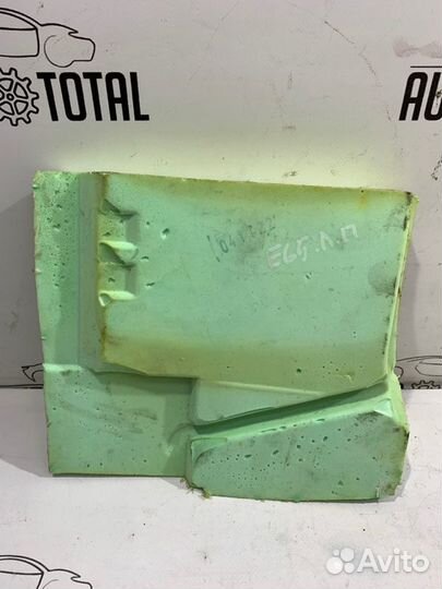 Шумоизоляция передняя левая Bmw 745 E65 N62B44