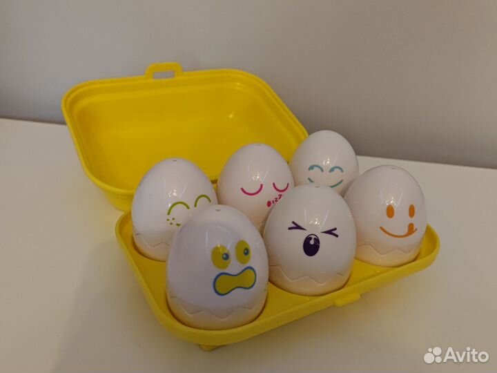 Яйца Tomy Сортер Томи