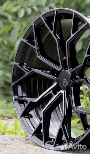 Диск Sakura Wheels YA5640 10,5х21 5/112 et43 66,6