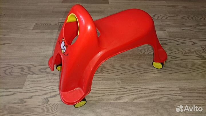 Каталка детская беговел для малыша