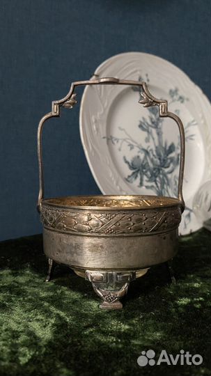 Старинная ваза мельхиор глубокое посеребрение