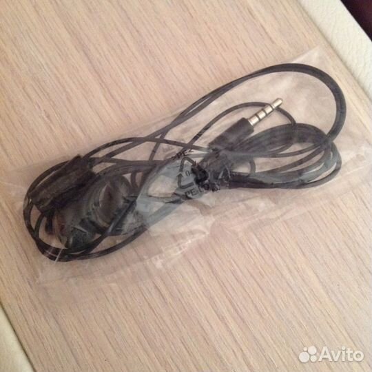 Наушники новые разьём 3,5