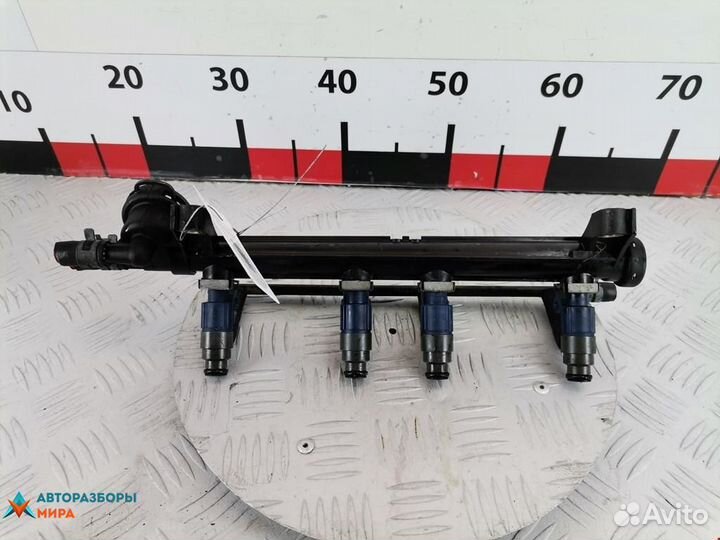 Форсунка Volkswagen Bora 2001 06A906031C