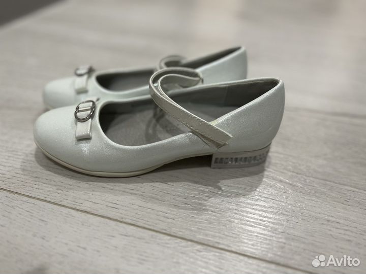 Туфли для девочки