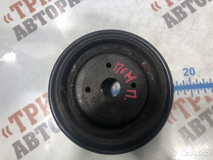 Мицубиси Паджеро Шкив помпы