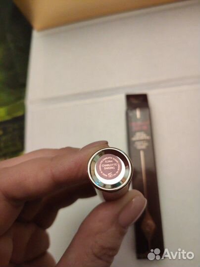 Стойкая помада Charlotte Tilbury