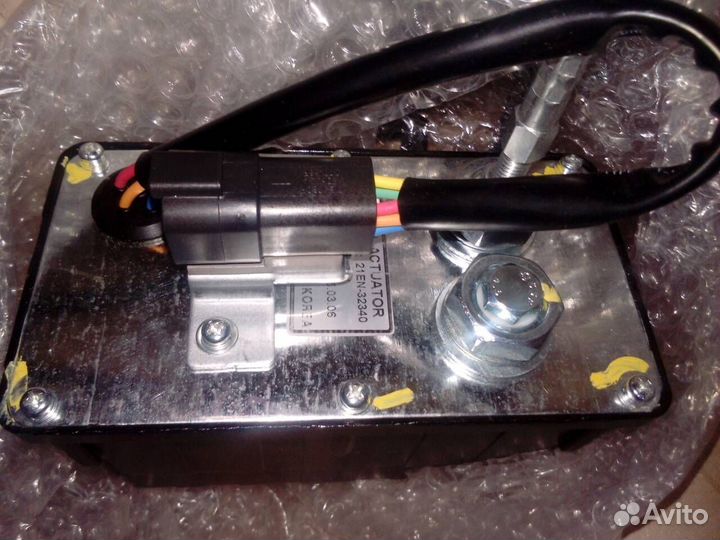 Мотор управления подачи топлива hitachi zx225usrk