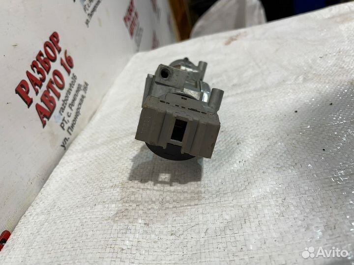 Замок зажигания Ford Focus 2