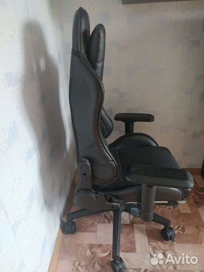 Игровое кресло ZET gaming Force armor 2000M