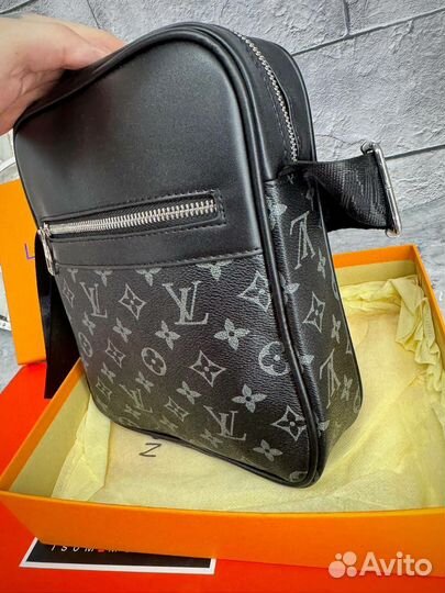 Сумка через плечо Louis Vuitton