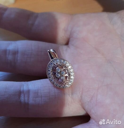 Новые серьги