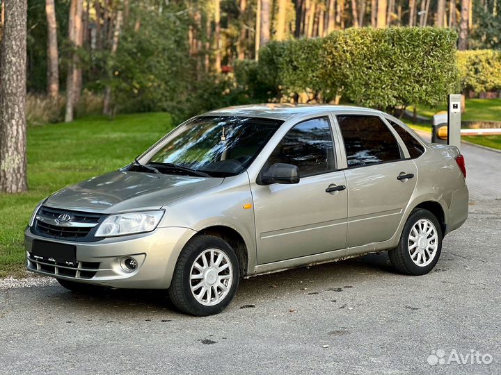 LADA Granta 1.6 МТ, 2012, 165 000 км