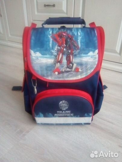 Ранец для начальной школы