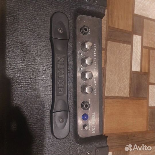 Ламповый гитарный комбоусилитель