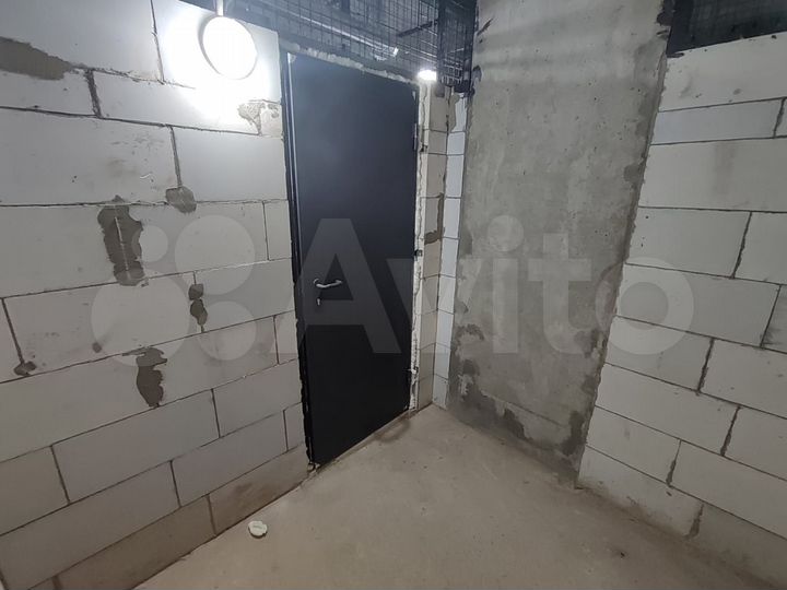 Машиноместо, 10 м²