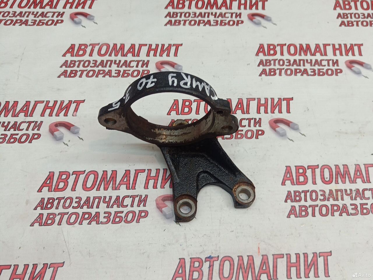 Кронштейн промвала Toyota Camry 70 3.5 2AR