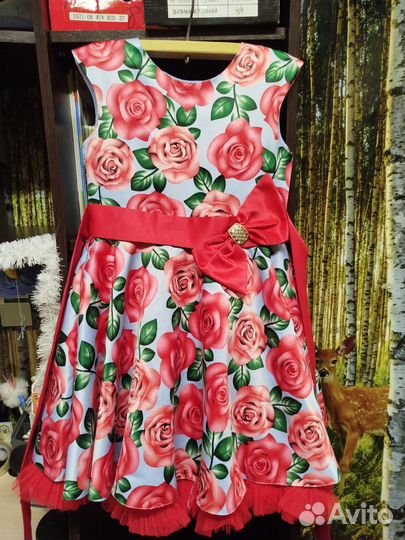 Платье для девочки на любое торжество