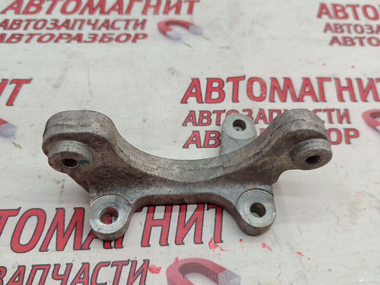 Кронштейн Geely Atlas Pro