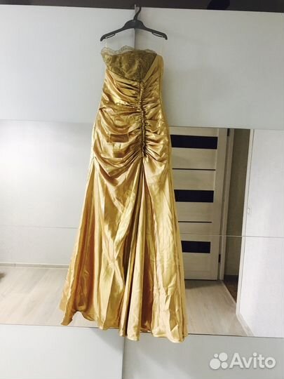 Вечернее платье