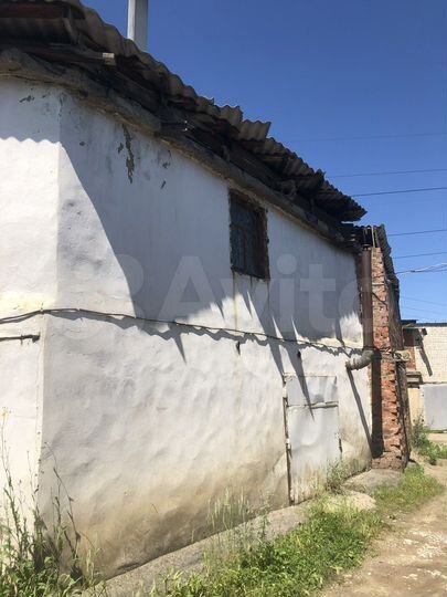 Гараж, > 30 м²