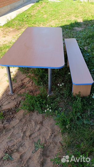Стол с лавками
