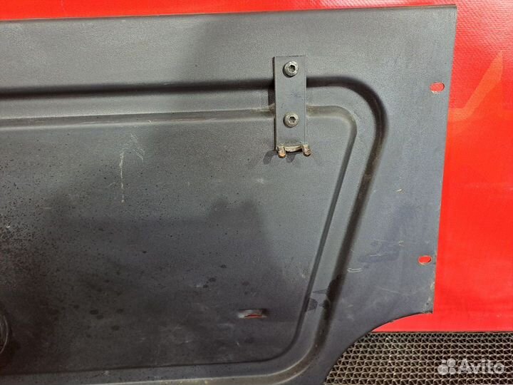 Накладка спальника левая