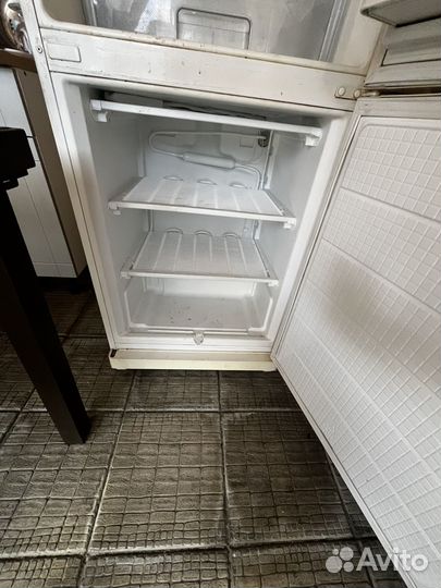 Холодильник бу