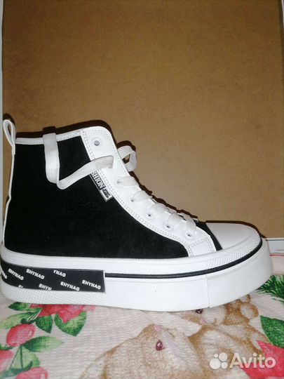 Кеды converse 39 частично б/у женские