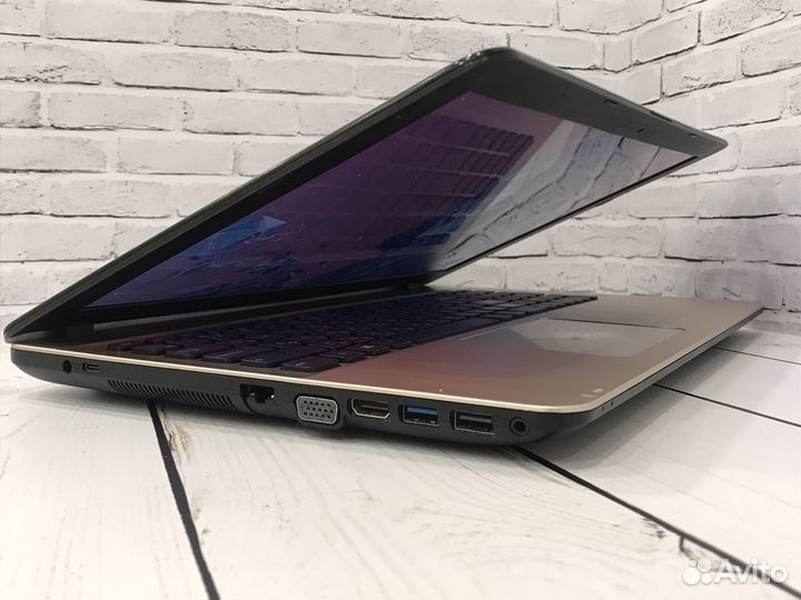Мощный ноутбук Asus 4ядра/4gb/SSD/гарантия