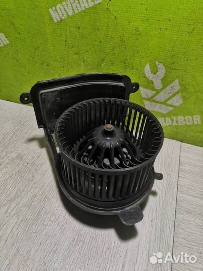 Моторчик печки Рено Клио 2 Симбол