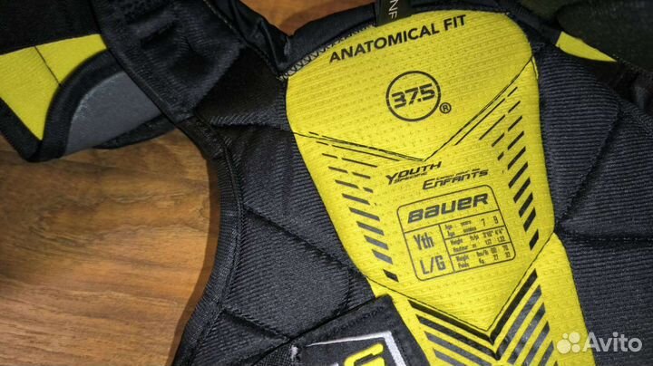 Нагрудник хоккейный детский Bauer