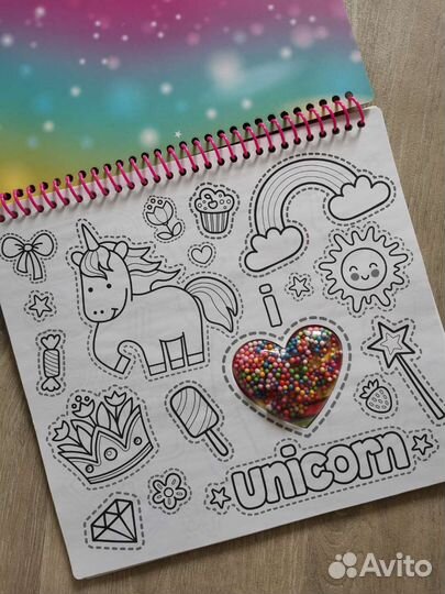 Скетчбук со стикерами