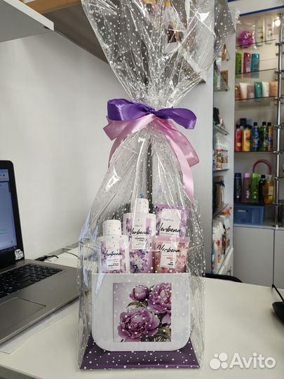 Подарки для женщин