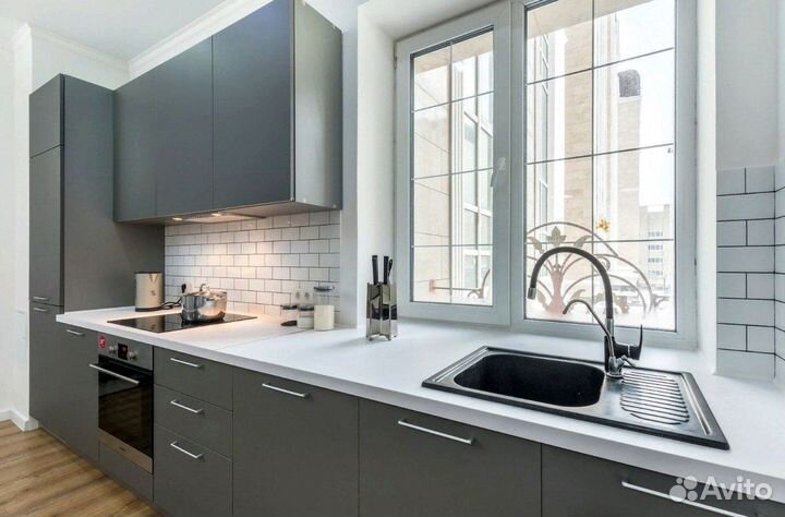 Кухня современная на заказ. Доставка и сборк