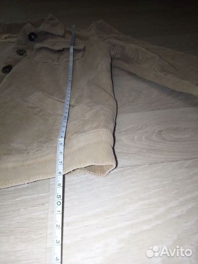 Лёгкая,вельветовая 42 р