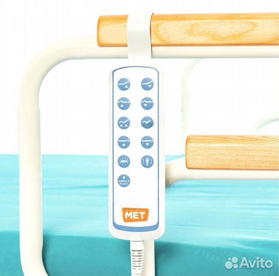 Медицинская кровать