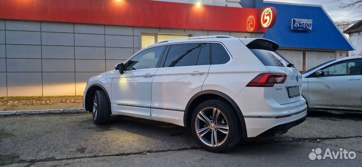 Volkswagen Tiguan 2.0 AT, 2019, 99 704 км