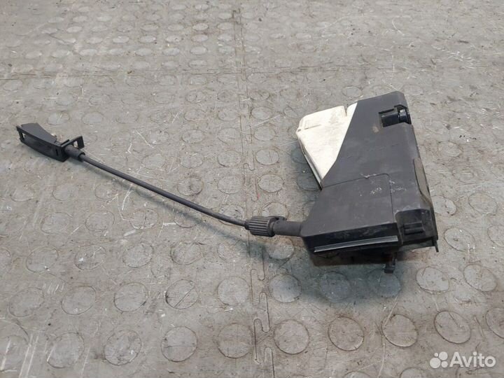 Замок двери Volkswagen Sharan, 2006