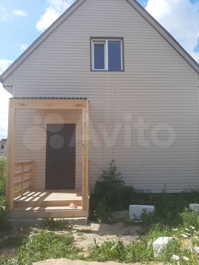 Дом 83 м² на участке 8 сот.