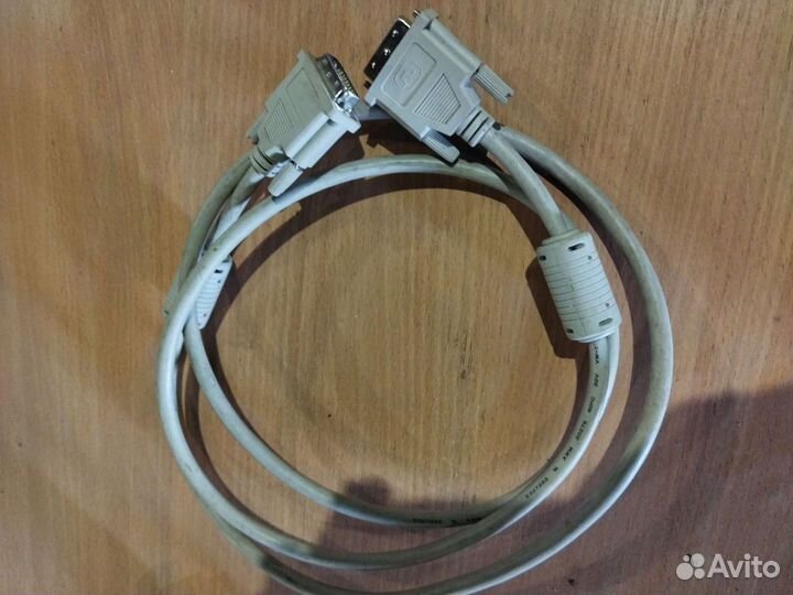 Кабель для монитора