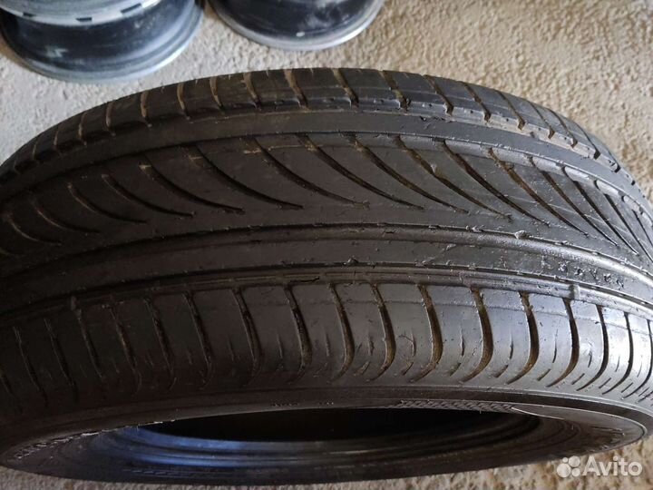 Nokian Tyres NRVi 265/65 R17 116V