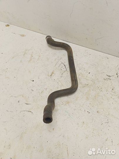 Патрубок системы охлаждения