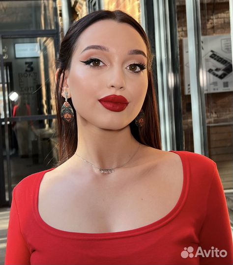 Модель на макияж бесплатно