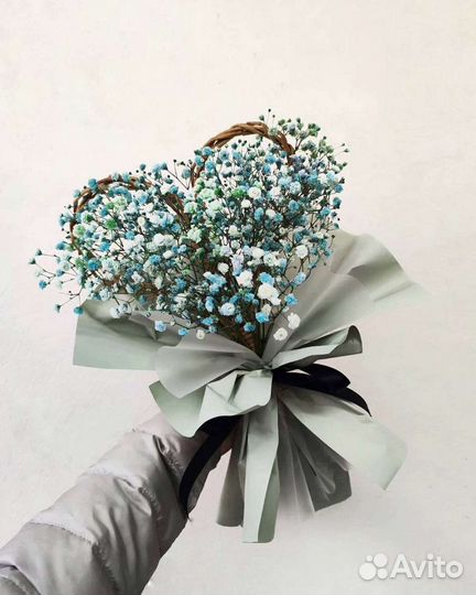 Букет из гипсофилы в форме сердца
