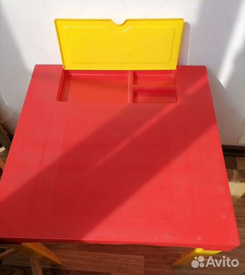 Детские столики со стульями бу