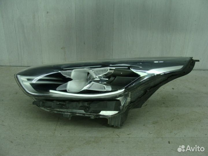 Фара левая Kia Cerato