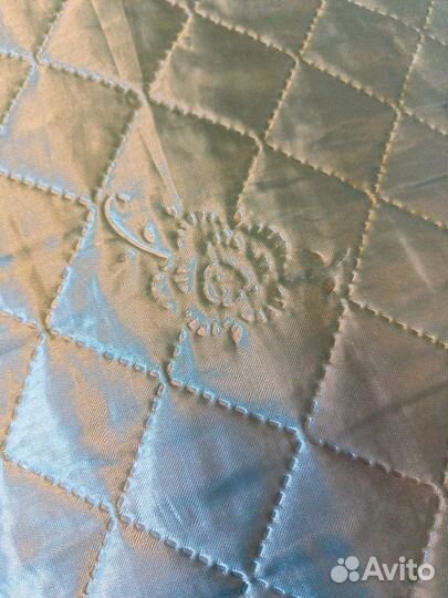 Покрывало атласное новое