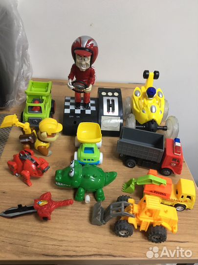 Строитель погрузчик