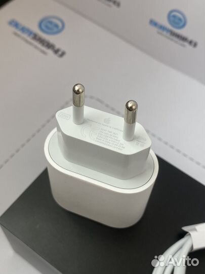 Быстрое зарядное устройство для iPhone 20w (1:1)